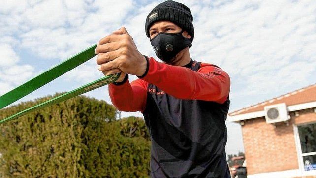 Varios jugadores que estuvieron compartiendo con Nicolás Leguizamón quedaron aislados tras el positivo de coronavirus. Foto: prensa Colón