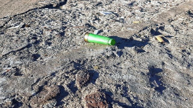 Lo que quedó en las inmediaciones del estadio, tras el regreso de los hinchas a la cancha.