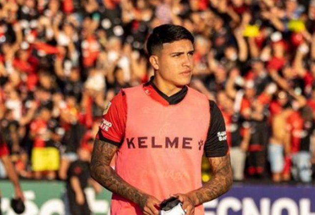 Martín Sendoa dejó declaraciones explosivas en torno al futuro de Facundo Farías en Colón.