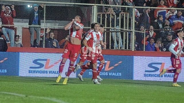 Gonzalo Morales tuvo un debut so&ntilde;ado en Uni&oacute;n marcando en el empate ante Racing.
