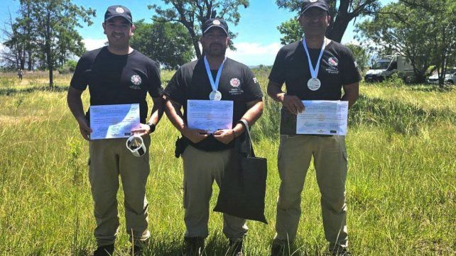 Perros de la PDI se consagraron campeón y subcampeón argentinos en una prestigiosa competencia en Córdoba Perros de la PDI se consagraron campeón y subcampeón argentinos en una prestigiosa competencia en Córdoba
