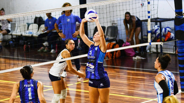 Las Doras consiguieron la primera victoria de la temporada en la Liga Femenina de V&oacute;ley.