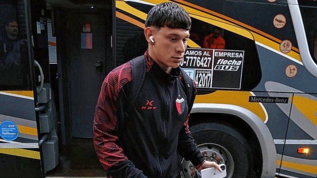 Lautaro Gait&aacute;n qued&oacute; llamativamente afuera de la lista de viajeros de Col&oacute;n a Paysand&uacute;.