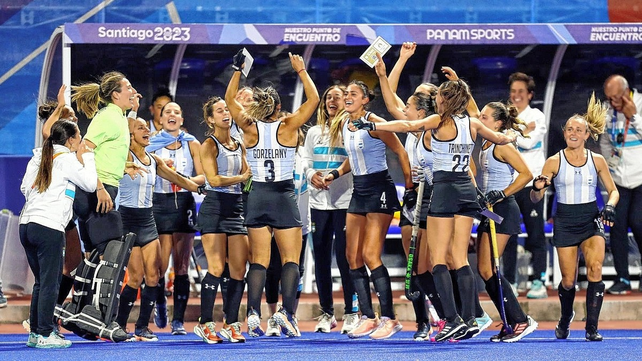 Los goles para la escuadra conducida por Fernando Ferrara fueron conseguidos en dos oportunidades por &nbsp;Agustina Gorzelany.