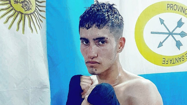 Cristian Ben&iacute;tez del gimnasio Parque Garay, se medir&aacute; con Olivares del King Box.