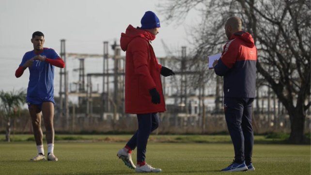 Cristian González, impaciente en Unión por el armado del plantel.