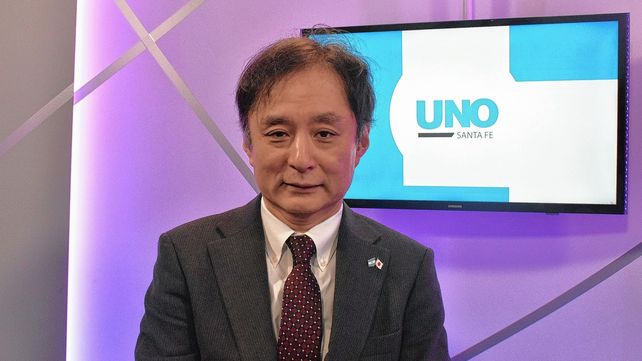 Hiroshi Yamauchi, el embajador de Japón visitó la redacción de UNO Santa Fe