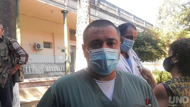 Carlos Zucchella, del Área de Terapia Intensiva del Hospital Cullen.