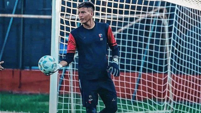 Tomás Paredes firmará su primer contrato en Colón.