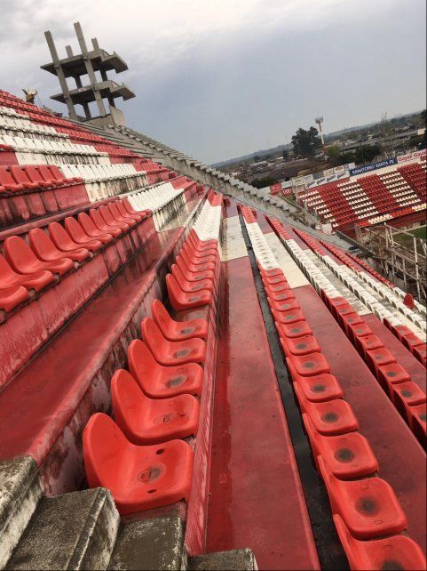 Las obras en el estadio 15 de Abril de Unión continúan a gran ritmo.