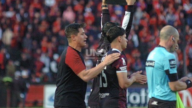 Medrán, el que más se juega en Colón ante Colón.