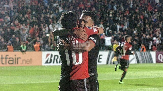 Luis Rodríguez y Wilson Morelo marcaron los goles de Colón en el triunfo ante Atlético Mineiro en Santa Fe por las semis de la Sudamericana 2019