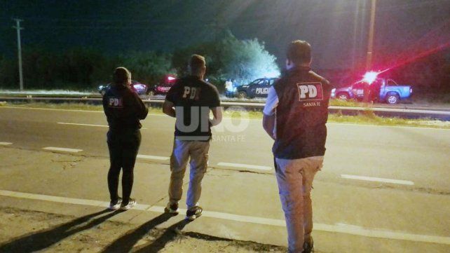 Murió calcinado el conductor de un auto que volcó en la avenida de Circunvalación Oeste