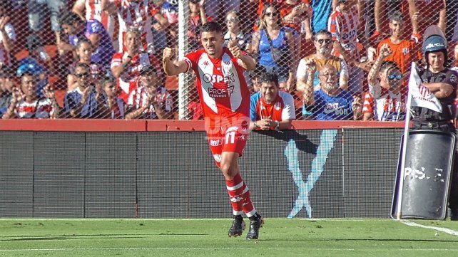 Uni&oacute;n ya analiza otros delanteros ante los intentos fallidos de retener a Juan Manuel Garc&iacute;a. &iquest;Qu&eacute; dir&aacute; Gustavo Mun&uacute;a? UNO Santa Fe | Jos&eacute; Busiemi