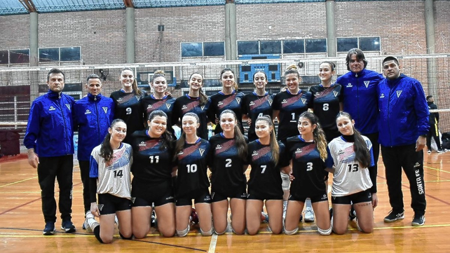 El plantel femenino de Santa Fe lleva dos triunfos en igual cantidad de presentaciones.