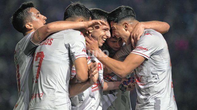 Daniel Ju&aacute;rez anot&oacute; cuatro goles como visitante y termin&oacute; como el m&aacute;ximo artillero de Uni&oacute;n fuera de Santa Fe en 2022