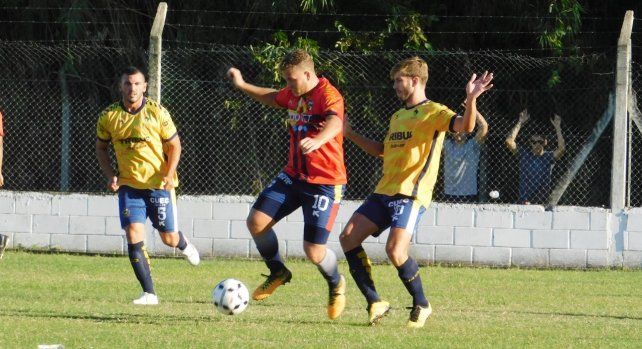 En Primera División A se disputará la 8° fecha, en donde el puntero del torneo es Ateneo Inmaculada, y en la B se concretará la 6° fecha. 
