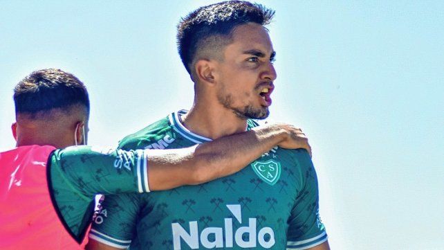 El DT de Col&oacute;n, Julio Falcioni, dijo que Jonathan Torres es un jugador interesante.&nbsp;