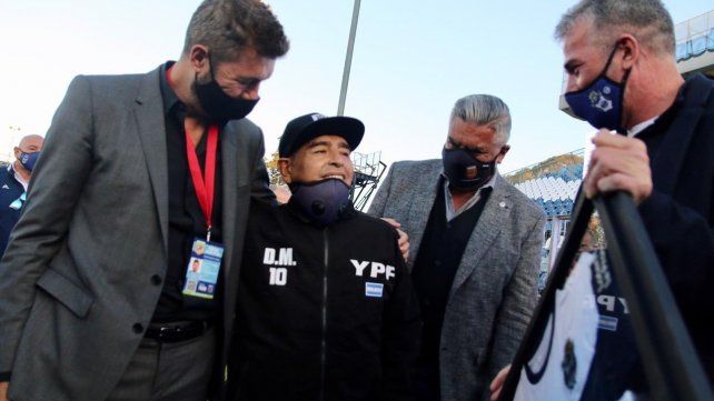 Oscar Ruggeri afirm&oacute; que fue "un error" haber llevado a Diego Maradona al partido de a semana pasada ante Patronato