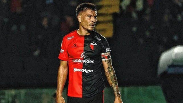 Paolo Goltz se retiró el 4 de noviembre ante All Boys con la camiseta de Colón.