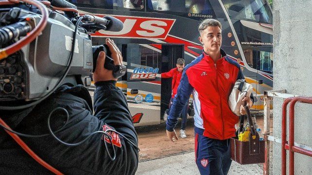 Unión viajará en avión para visitar a Atlético Tucumán.