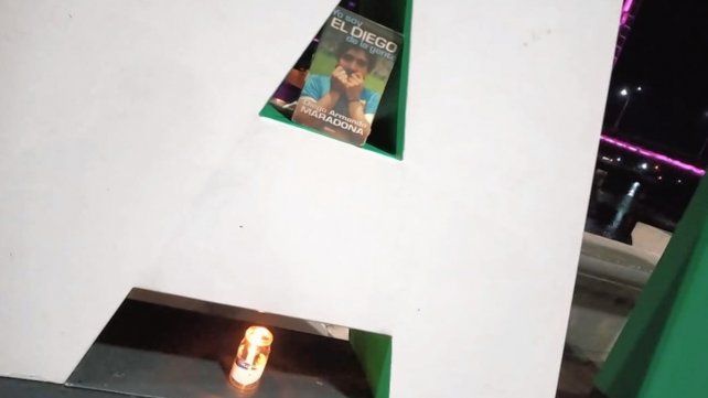 El homenaje de los santafesinos en la ciudad