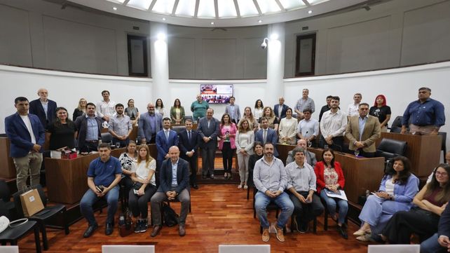 Autonom&iacute;a municipal y mirada metropolitana: claves, oportunidades y desaf&iacute;os que abre la nueva Constituci&oacute;n de Santa Fe