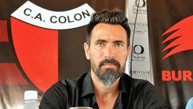 Eduardo Domínguez volvió a Colón, para cambiar radicalmente la historia deportiva del club.