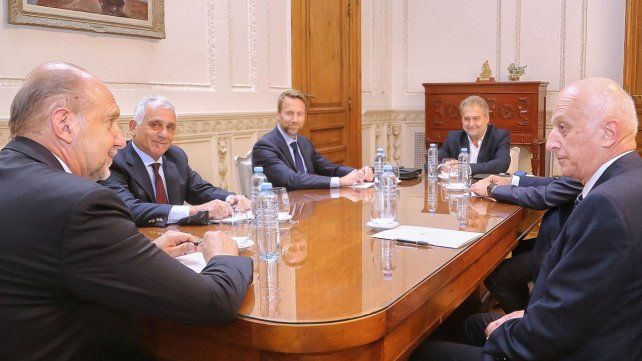 Perotti se reunió con el procurador General de la Nación, Eduardo Casal, en la ciudad de Rosario