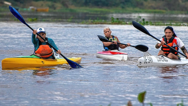 &nbsp;La cuarta fecha del campeonato santafesino de canotaje fue organizado por el Club N&aacute;utico Azopardo.