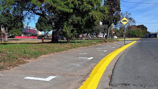 Dársenas para disponer los carribares en zonas aledañas a la cancha de Colón.