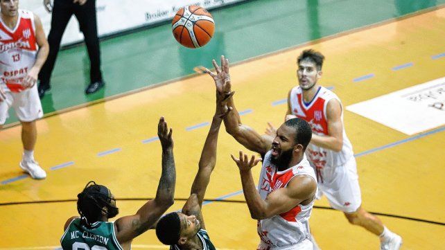 Unión dio un paso clave para zafar de jugar la permanencia en la Liga Nacional.