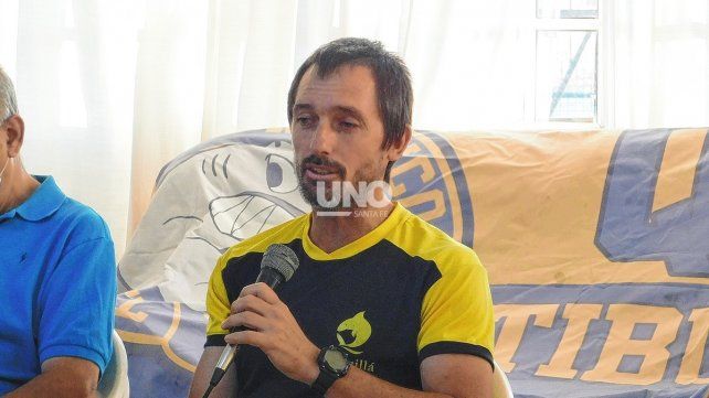 El exdefensor a cargo del Tiburón dará comienzo la pretemporada el próximo 10 de enero para afrontar las competencias que se avecinan.