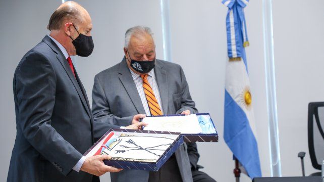 El gobernador Omar Perotti y el presidente de la Corte Suprema de Justicia Rafael Gutiérrez.