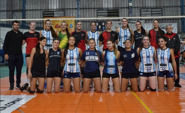 &nbsp;El plantel femenino de Santa Fe que competir&aacute; en el Interasociaciones Sub 18. &nbsp;