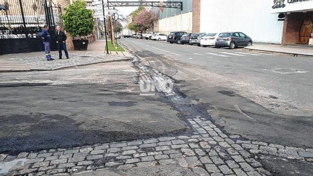 Emparcharon la tradicional "esquina de la Cervecer&iacute;a" de Lavalle y Calchines, en barrio Candioti Sur.&nbsp;