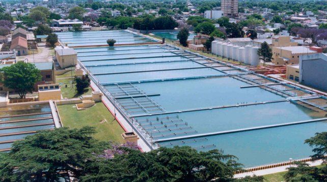 Con el repunte del Paraná, Santa Fe vuelve a tener niveles de salinidad casi normales en el agua