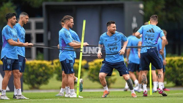 La Selección Argentina llevó adelante su penúltimo entrenamiento antes de enfrentar a Panamá.