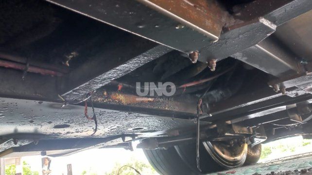 Vera: un colectivo de la empresa El Norte se incendió por una falla eléctrica en la terminal de ómnibus Vera: un colectivo de la empresa El Norte se incendió por una falla eléctrica en la terminal de ómnibus