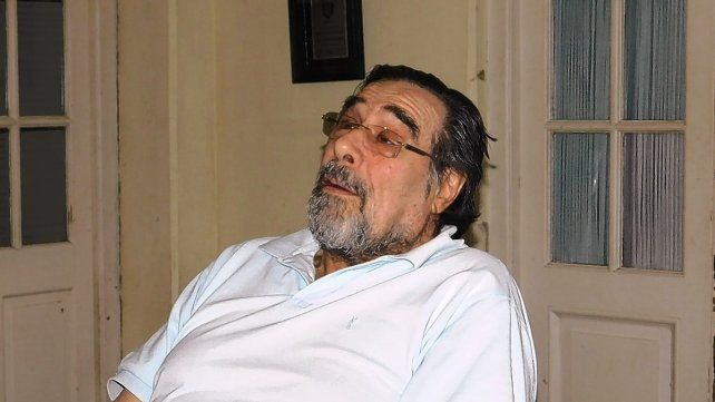 Chiquito Roberto Campanella llegó al rugby de Universitario como padre de un jugador, e inmediatamente se transformó en entrenador y luego fue su presidente.