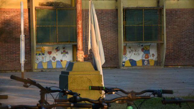 Escuela nº 40 Normal Mariano Moreno en la ciudad santafesina de San Cristóbal. Escuela nº 40 Normal Mariano Moreno en la ciudad santafesina de San Cristóbal.