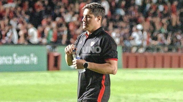 El DT de Colón sacó pecho por el rendimiento ante Acassuso.