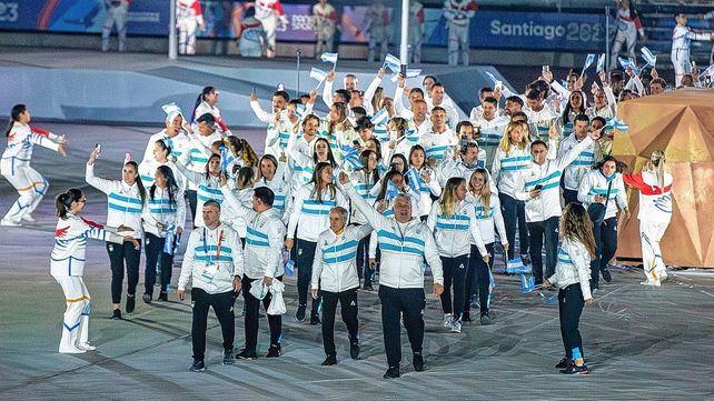 La delegaci&oacute;n de Argentina particip&oacute; de la ceremonia de apertura de los Juegos Panamericanos que se realizan en Chile.