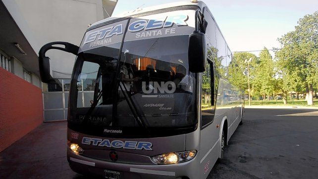 El servicio de transporte entre Santa Fe y Paraná se habilitaría en los próximos días. 