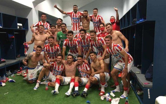 Unión hizo historia en el fútbol argentino al ser el primero en ganar en Ecuador en la Copa Sudamericana.