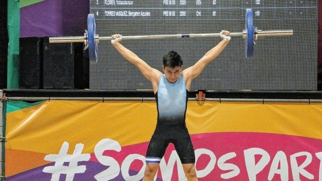 En levantamiento de pesas, hubo medalla de bronce para Magalí Vera de la provincia de Neuquén en la categoría femenina de 49 kilos.
