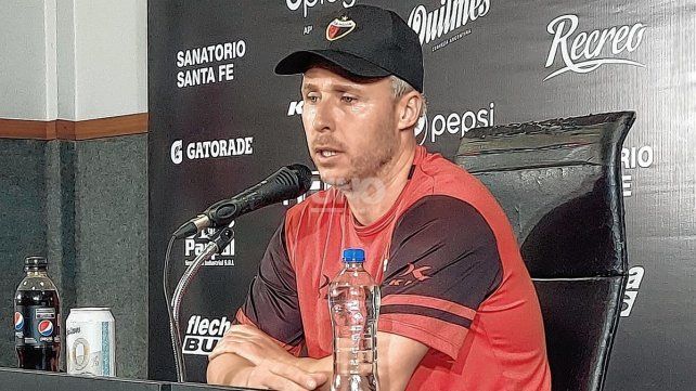 Israel Damonte puso en marcha su ciclo como DT de Col&oacute;n.