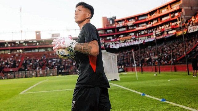 Tomás Paredes tendrá la gran responsabilidad de ser el arquero de Colón ante la lesión de Matías Budiño.