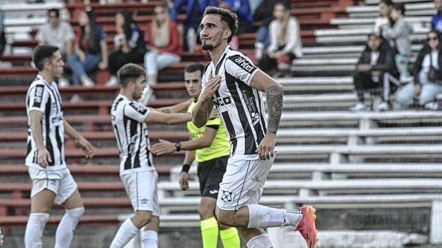 Unión acelera para poder contar con el delantero uruguayo Mauro Méndez, actualmente en Wanderers. 