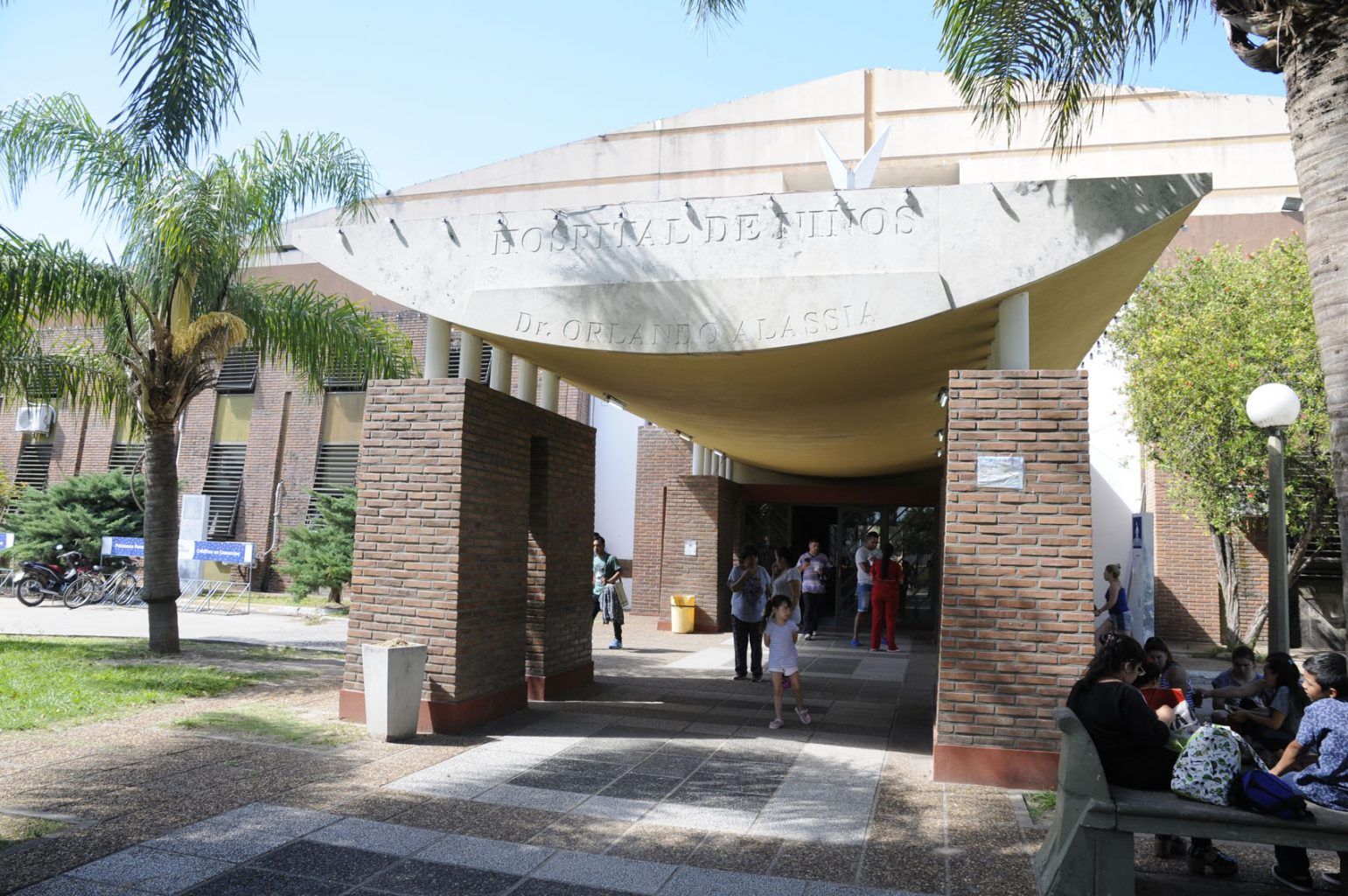 Un nene de 7 años ingresó al Alassia con casi el 50% de su cuerpo quemado y su estado es grave